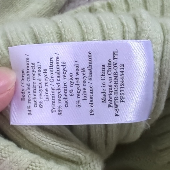 Everlane The Cashmere Oversized Turtleneck Seafoam Green - Picture 9 of 10